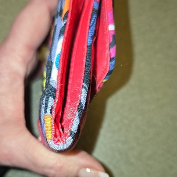 NWOT Vera Bradley Colorful Quilted Women's Wallet - Picture 5 of 13
